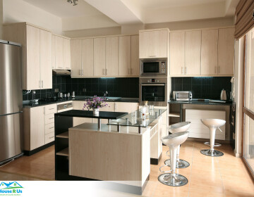 House R Us Kitchen